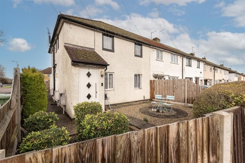 Harvey Road, London Colney, St. Albans - EAID:DANIELSSAAPI, BID:1